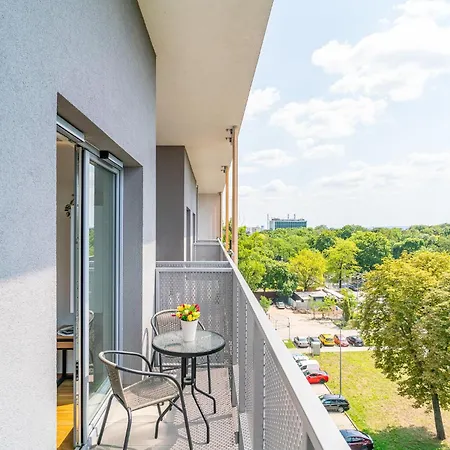 Old Town - Bus&tram Stops Nearby, Balcony - By Rentujemy *