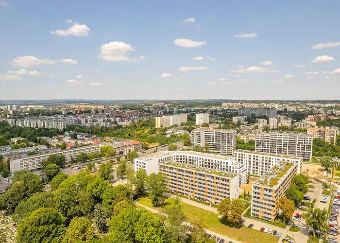 Lägenhet Old Town - Bus&tram Stops Nearby, Balcony - By Rentujemy Kraków