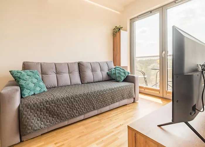 Old Town - Bus&tram Stops Nearby, Balcony - By Rentujemy