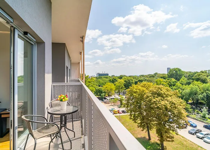 Old Town - Bus&tram Stops Nearby, Balcony - By Rentujemy * Kraków
